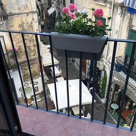 Centro 2 Bed and Breakfast 3*