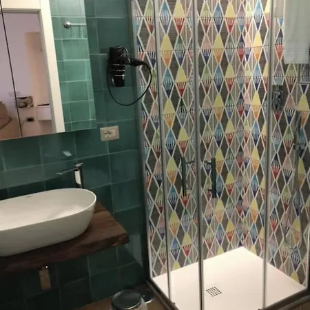 Centro 2 Bed and Breakfast 3*