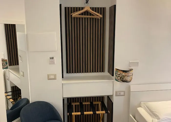 Centro 2 Alojamento de Acomodação e Pequeno-almoço 3*